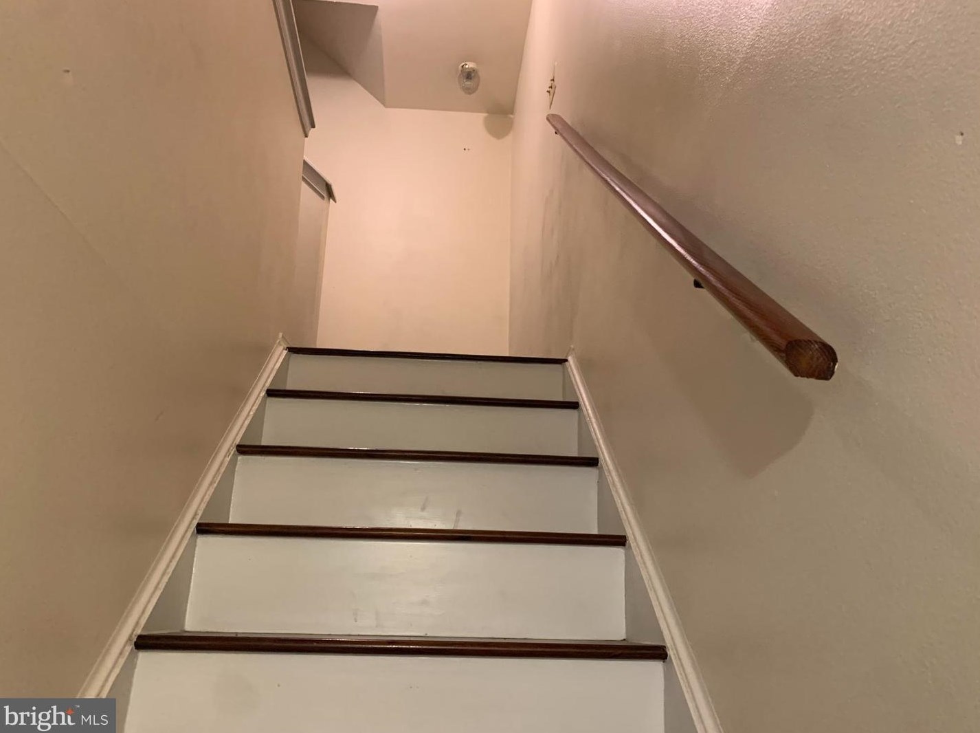 16 Wilcox Ct, Silver Spring MD 20906-5935 exterior