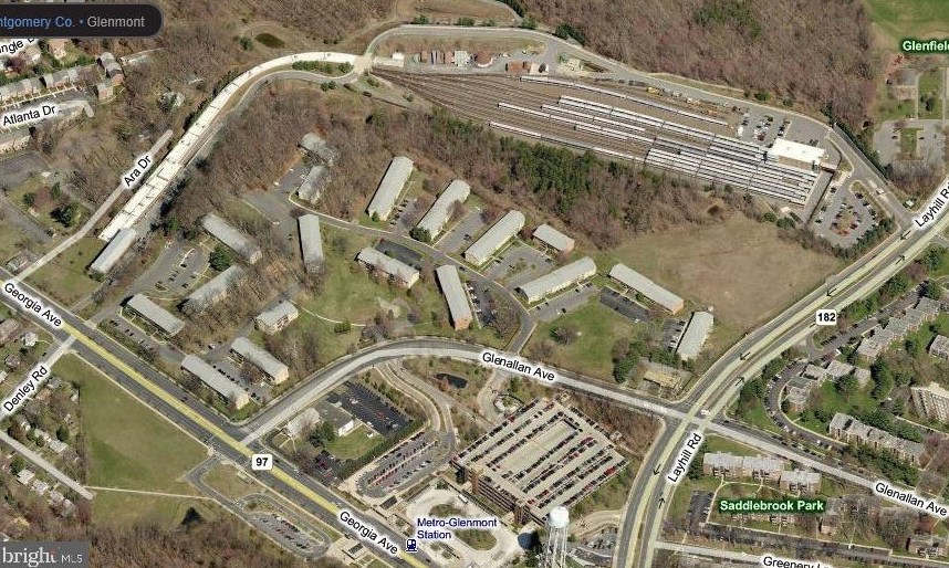 16 Wilcox Ct, Silver Spring MD 20906-5935 exterior