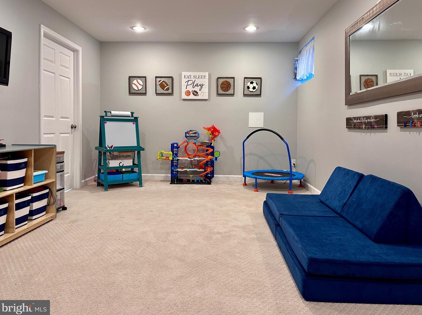 12667 English Orch Ct, Silver Spring MD 20906-3402 exterior