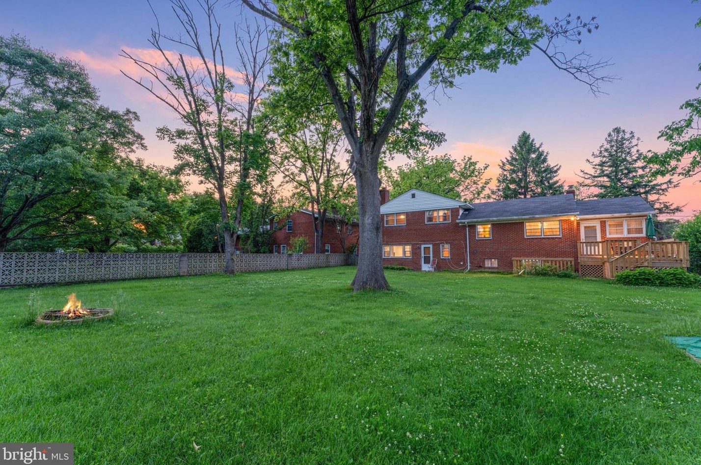 703 Winhall Way, Silver Spring MD 20904-2075 exterior