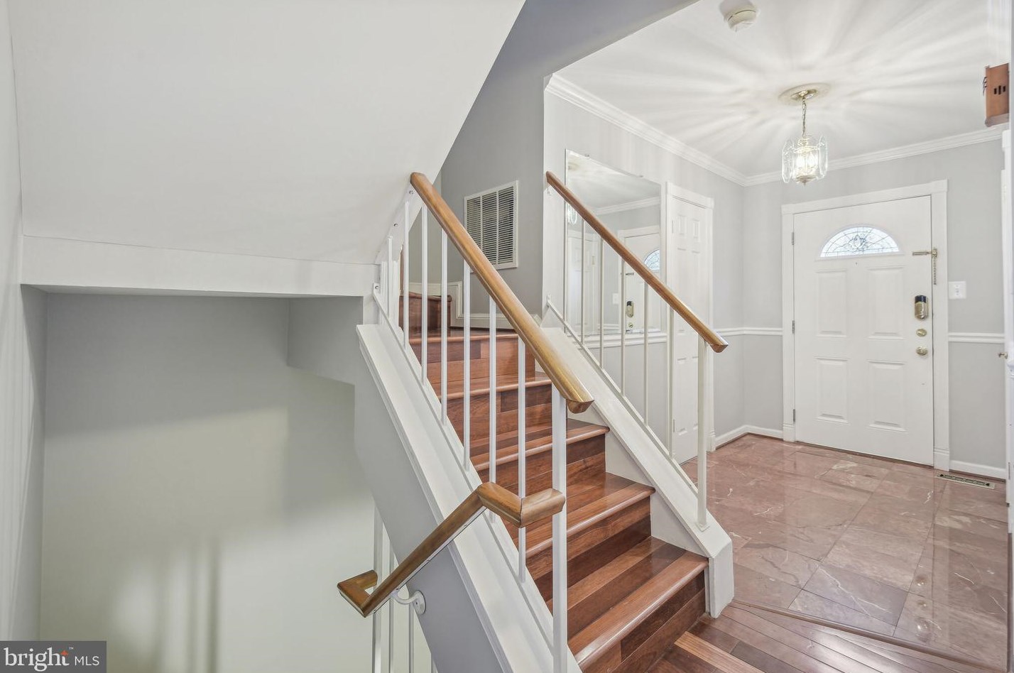 2041 Featherwood St, Silver Spring MD 20904-6637 exterior