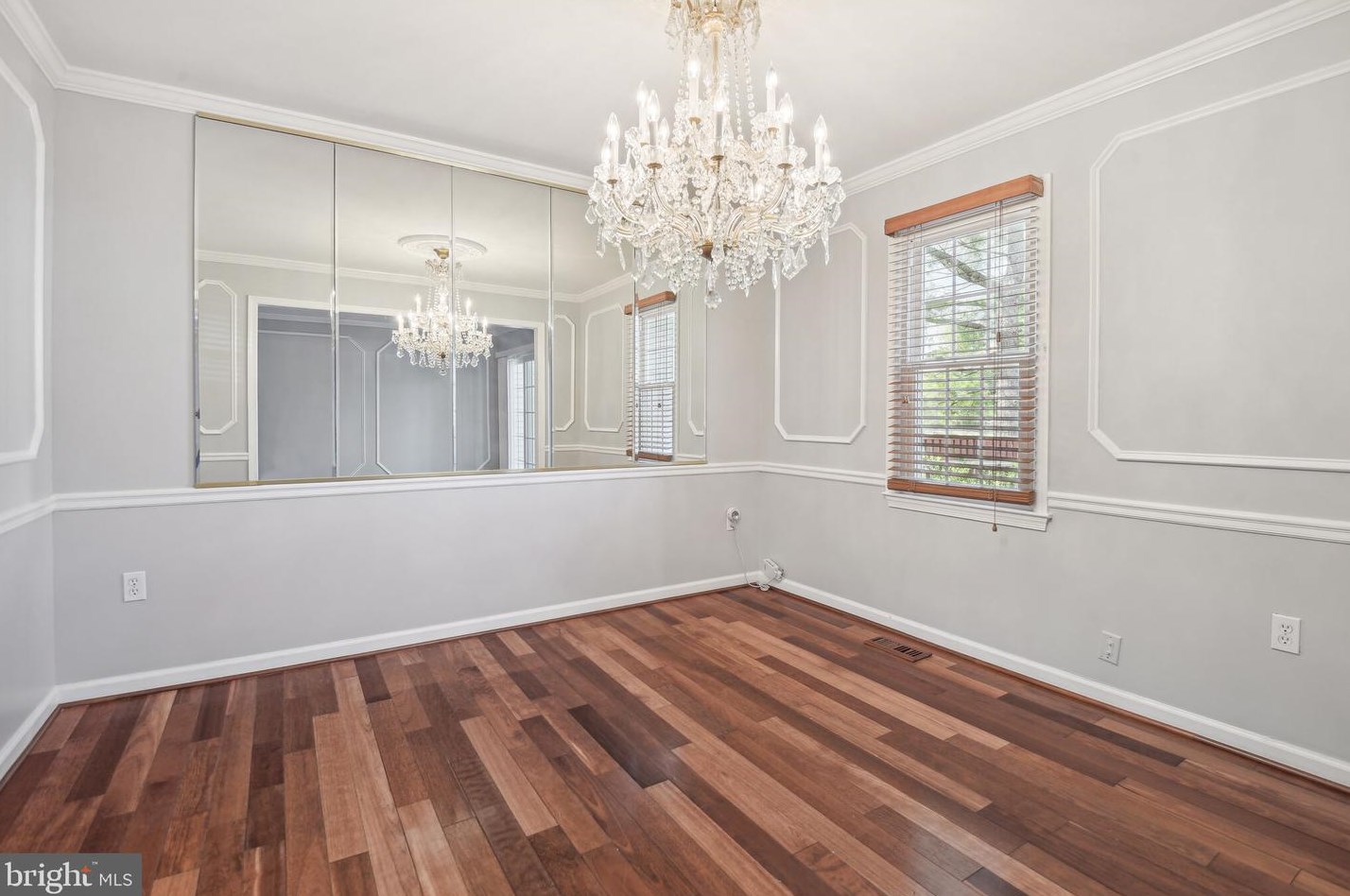 2041 Featherwood St, Silver Spring MD 20904-6637 exterior