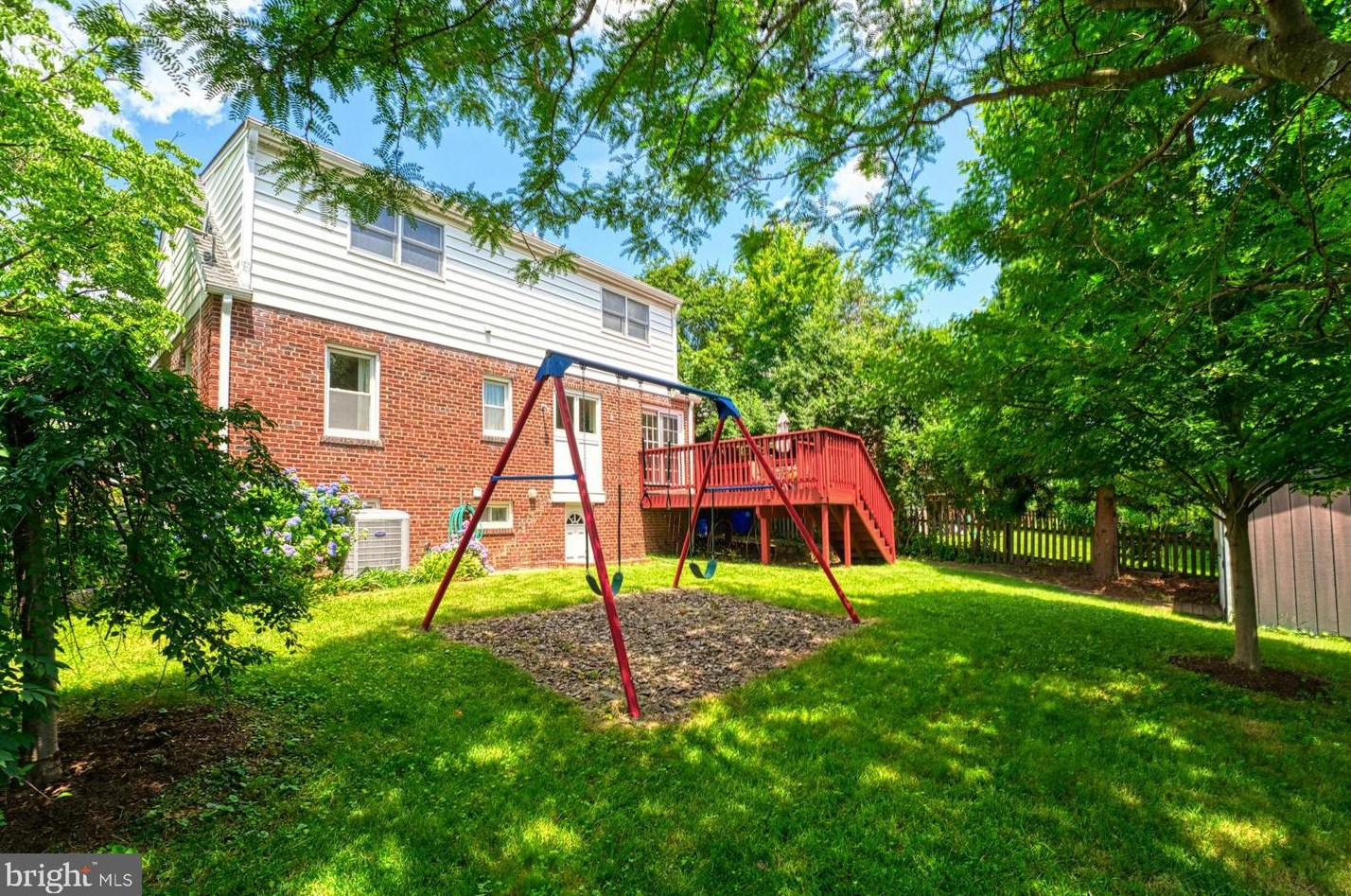 9925 Markham St, Silver Spring MD 20901-2233 exterior