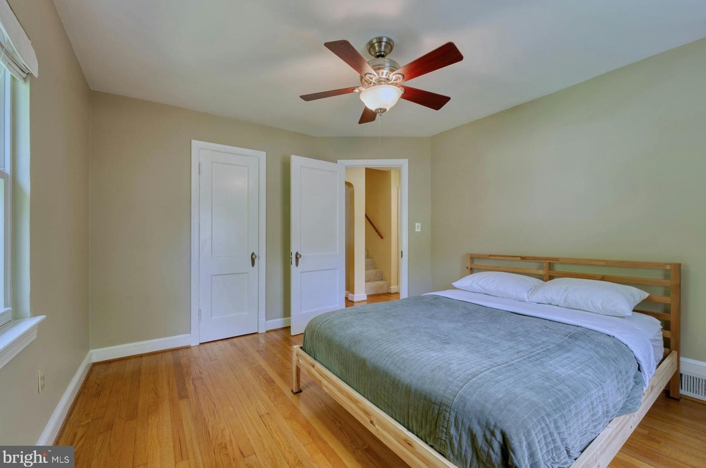 9925 Markham St, Silver Spring MD 20901-2233 exterior