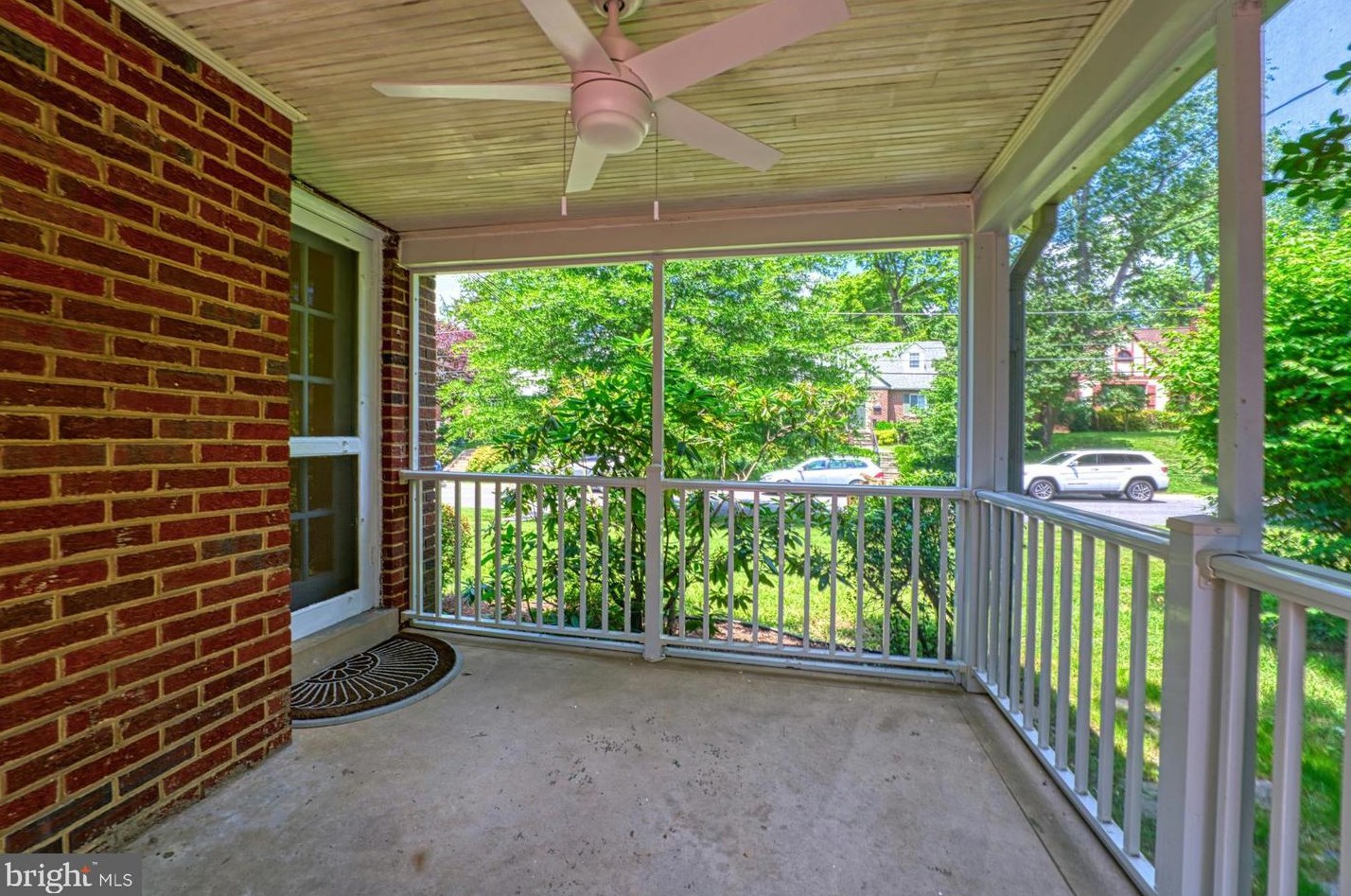 9925 Markham St, Silver Spring MD 20901-2233 exterior