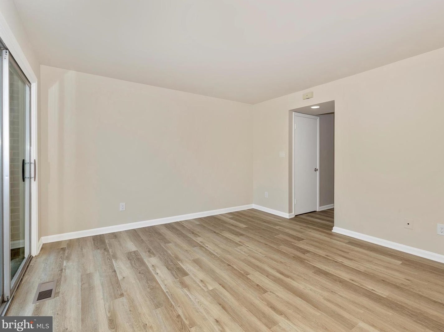 9332 Bremerton Way, Gaithersburg MD 20886-1419 exterior