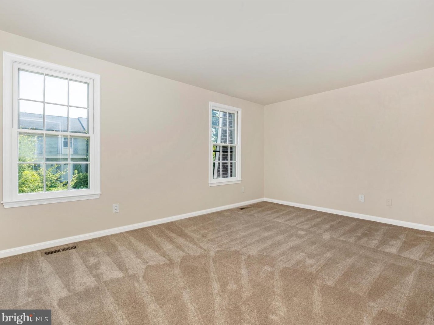 9332 Bremerton Way, Gaithersburg MD 20886-1419 exterior