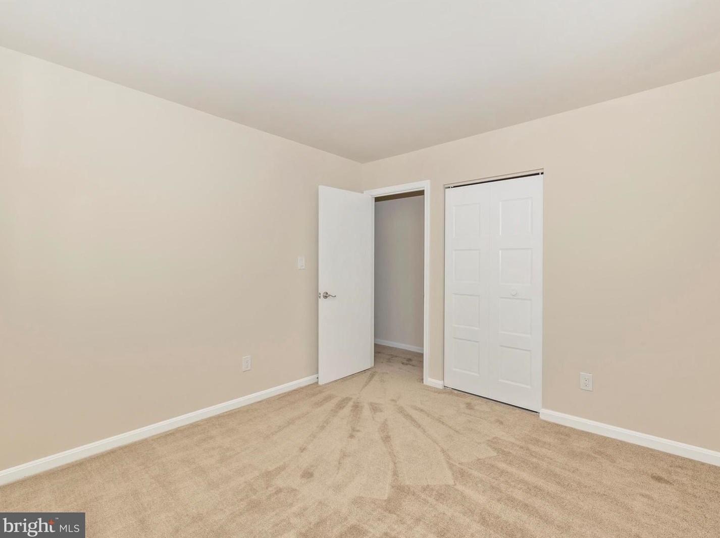 9332 Bremerton Way, Gaithersburg MD 20886-1419 exterior