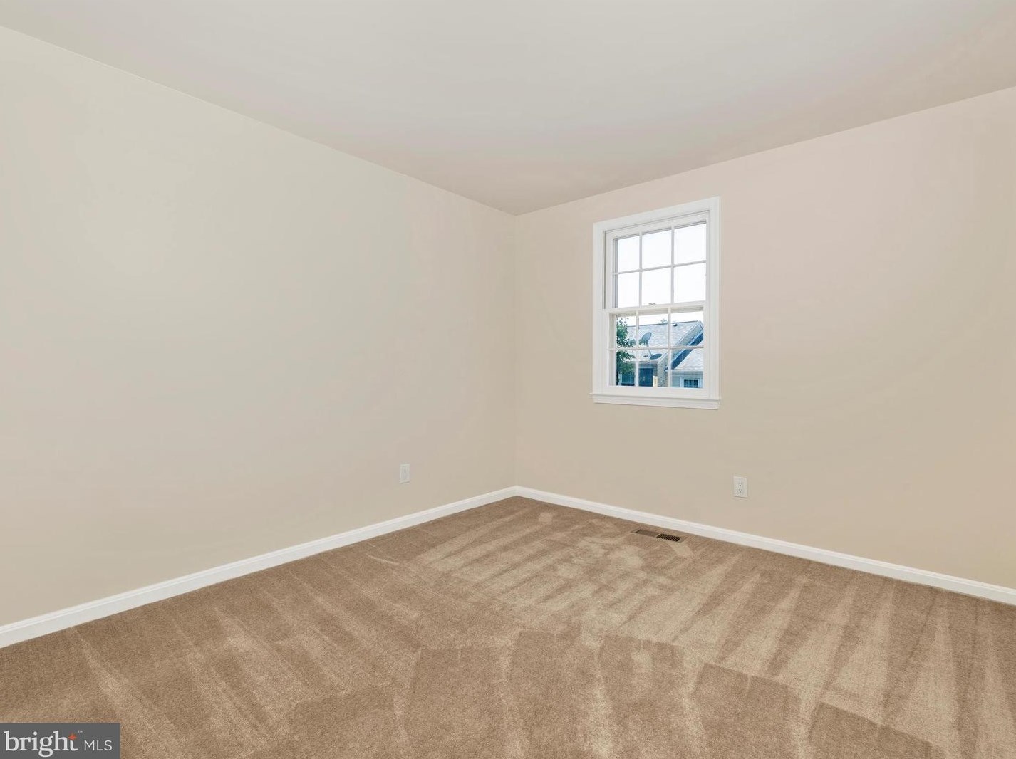 9332 Bremerton Way, Gaithersburg MD 20886-1419 exterior