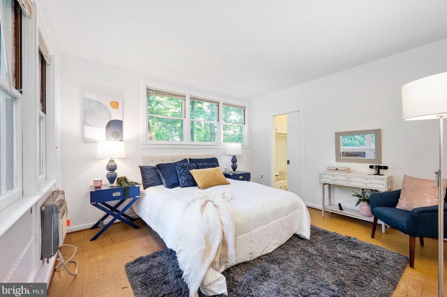 7320 Glenside Dr, Silver Spring MD 20912-7327 exterior