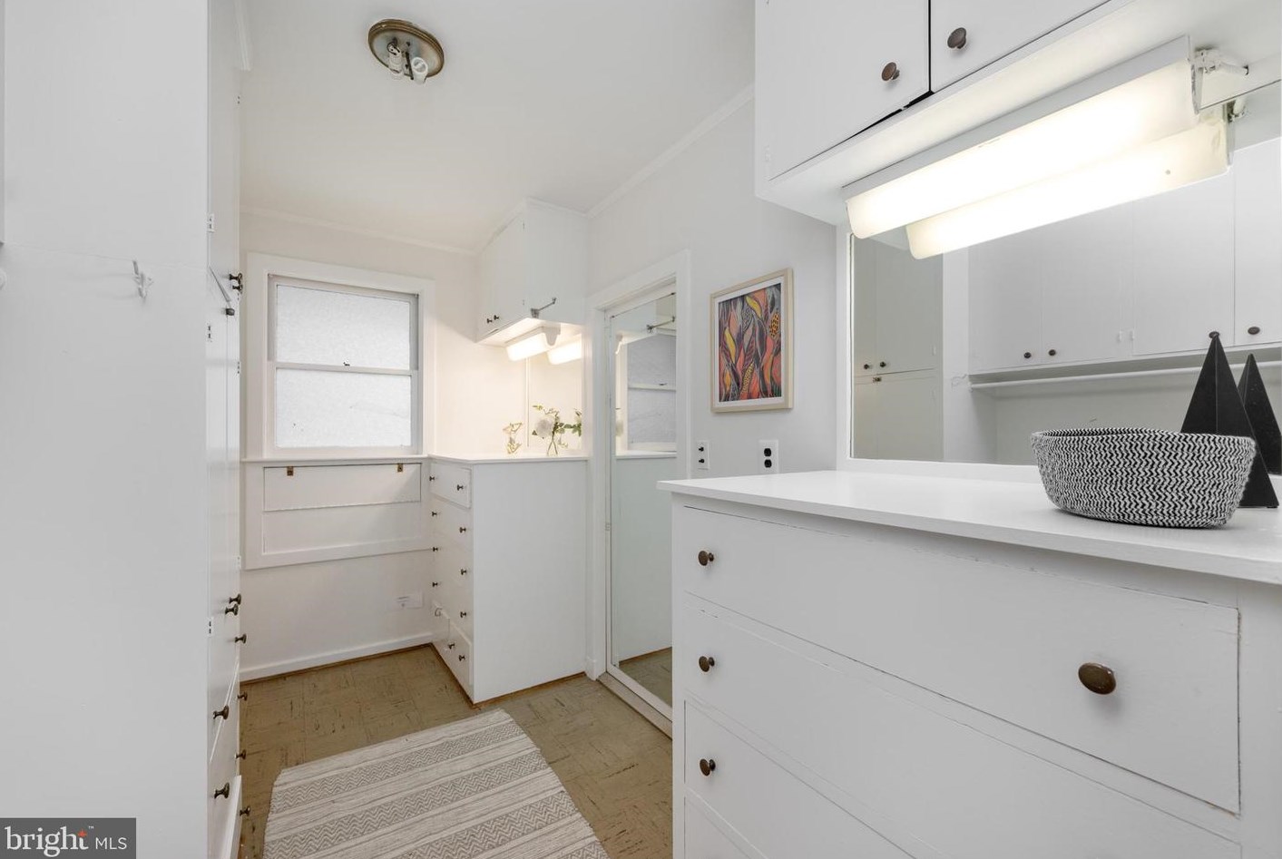 7320 Glenside Dr, Silver Spring MD 20912-7327 exterior