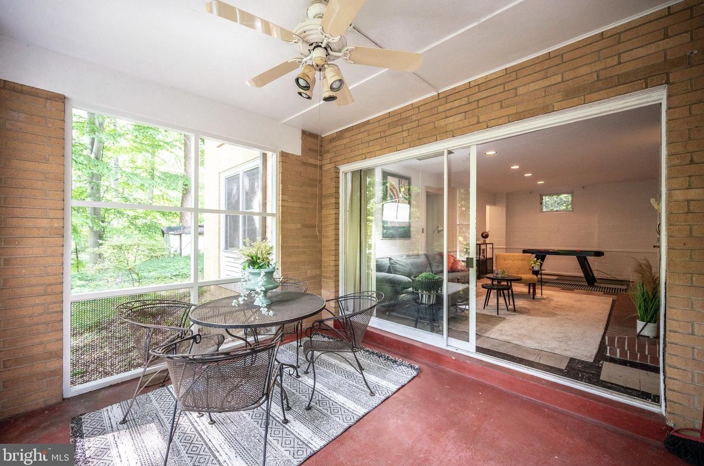 7320 Glenside Dr, Silver Spring MD 20912-7327 exterior