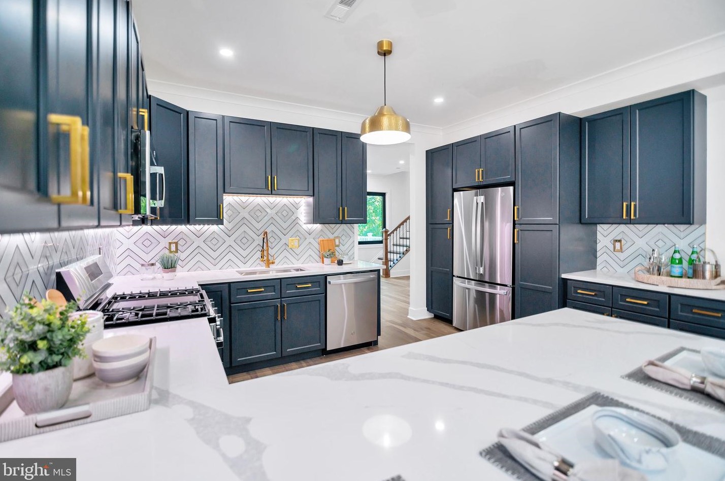 6725 Eastern Ave, Silver Spring MD  20912-4425 exterior