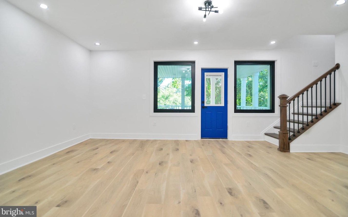 6725 Eastern Ave, Silver Spring MD  20912-4425 exterior