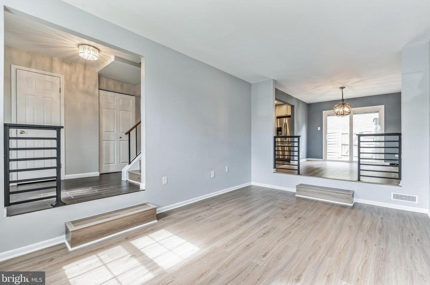 41 Orch Dr, Gaithersburg MD 20878-2222 exterior