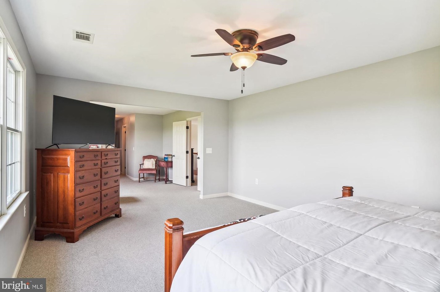 7421 Damascus Rd, Gaithersburg MD  20882-3301 exterior