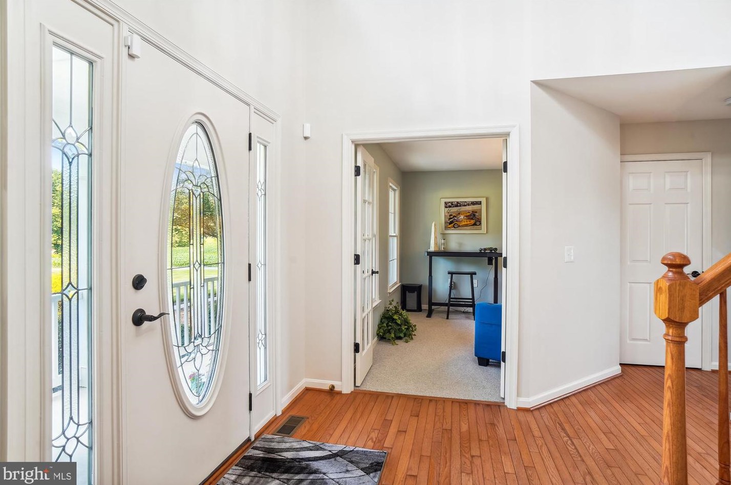 7421 Damascus Rd, Gaithersburg MD  20882-3301 exterior