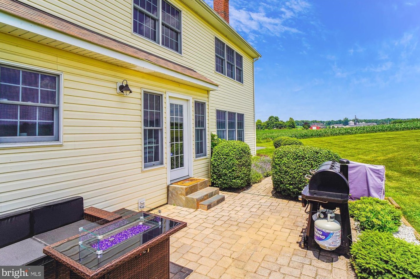 7421 Damascus Rd, Gaithersburg MD  20882-3301 exterior