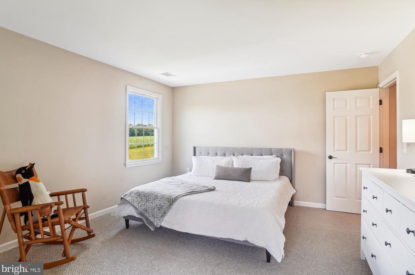 7421 Damascus Rd, Gaithersburg MD  20882-3301 exterior