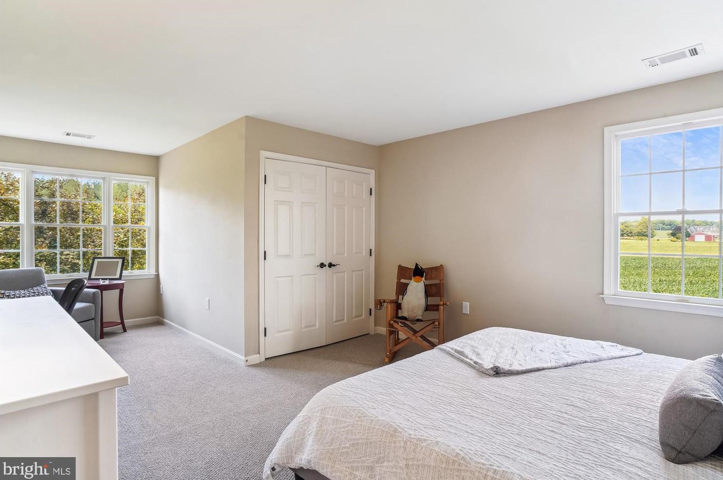 7421 Damascus Rd, Gaithersburg MD  20882-3301 exterior