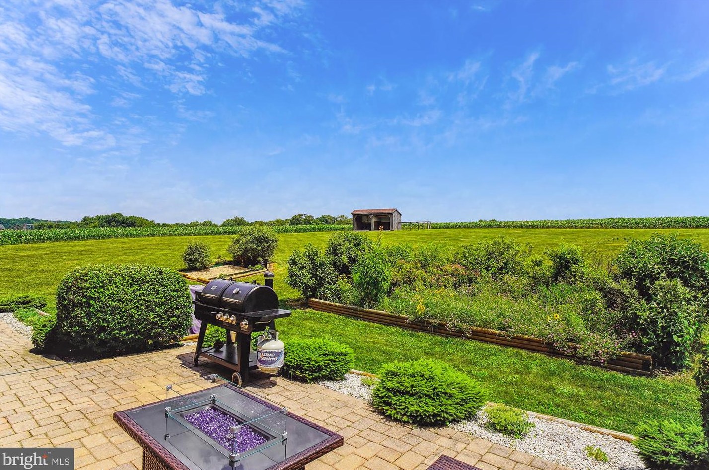 7421 Damascus Rd, Gaithersburg MD  20882-3301 exterior