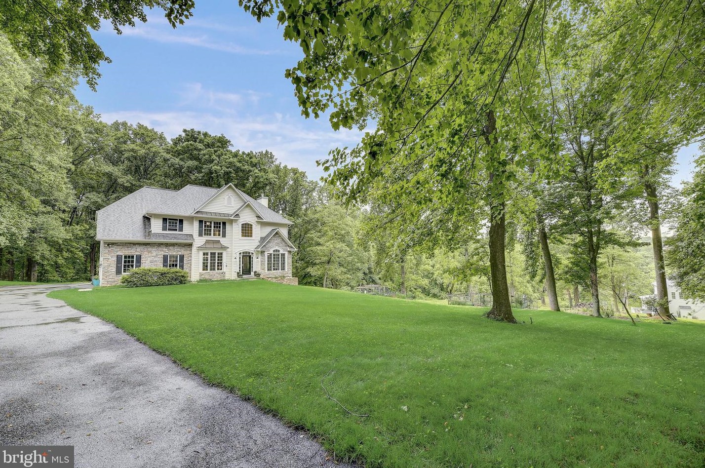 18725 Brooke Rd, Sandy Spring, MD 20860