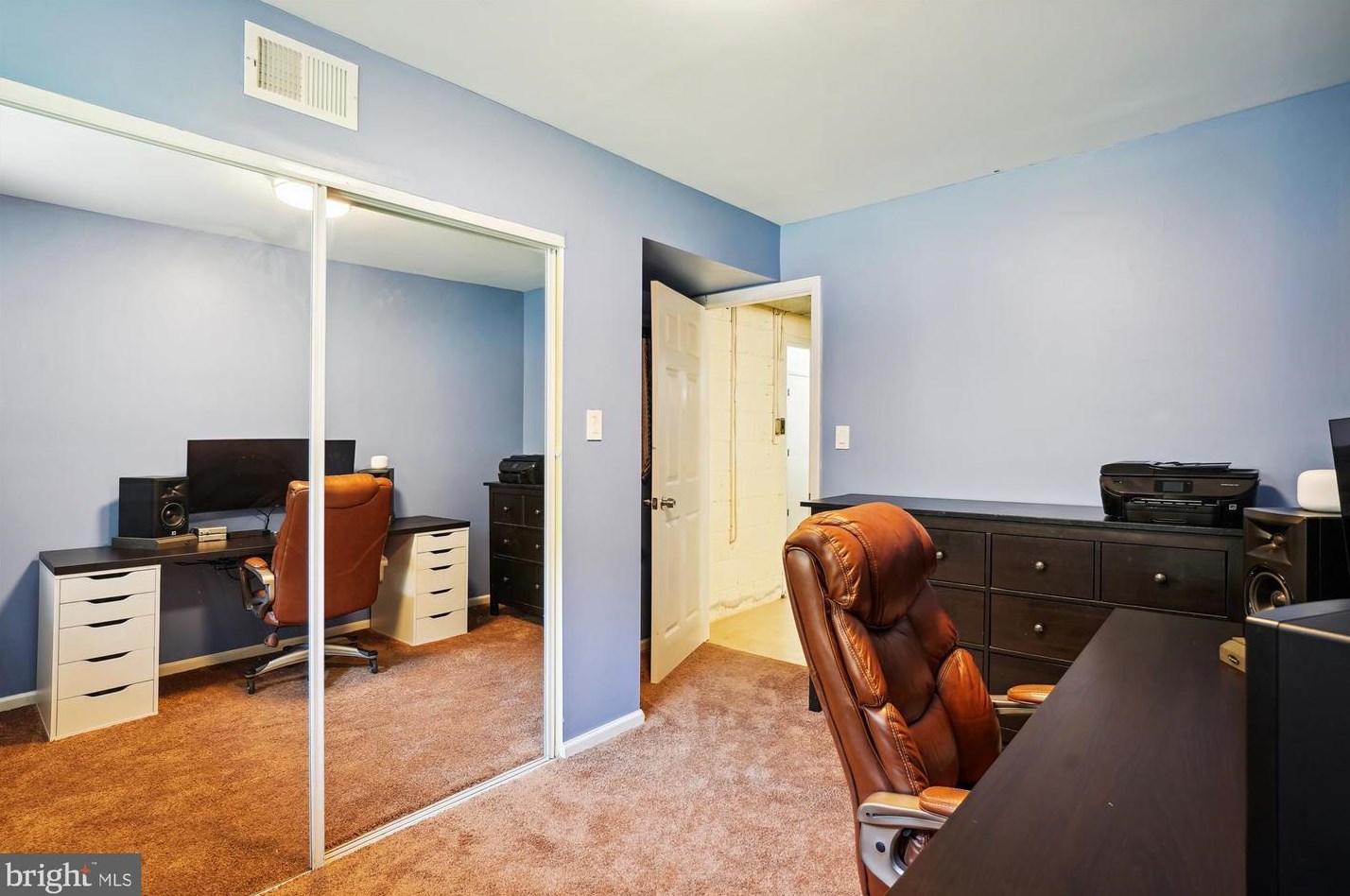 1213 Ednor Rd, Silver Spring MD 20905-5136 exterior