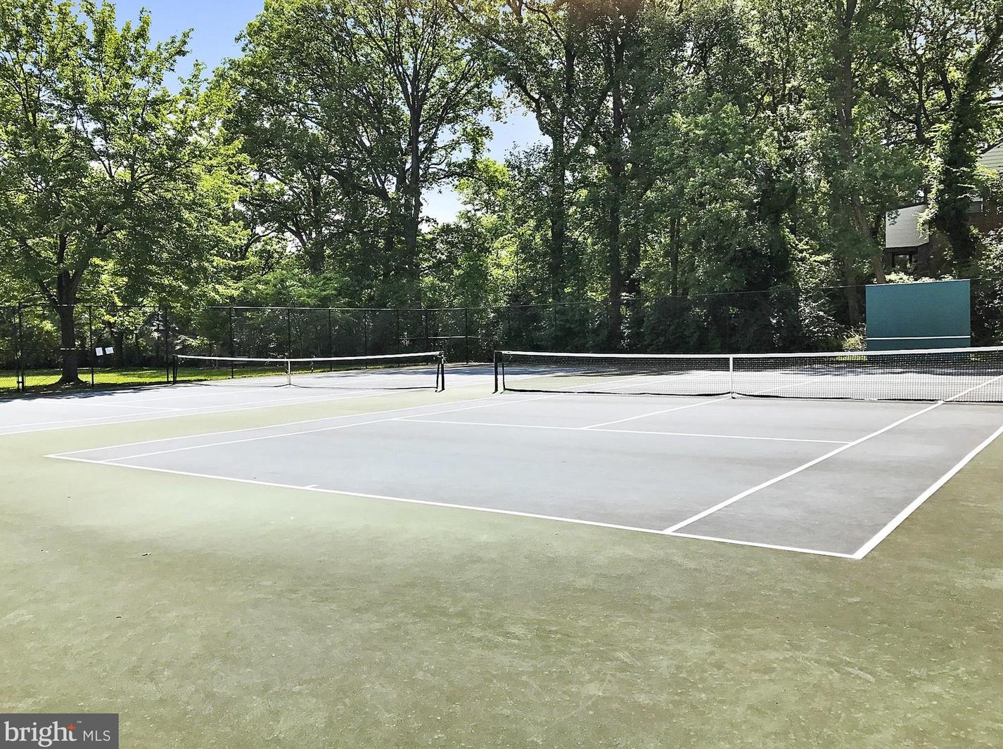 1213 Ednor Rd, Silver Spring MD 20905-5136 exterior