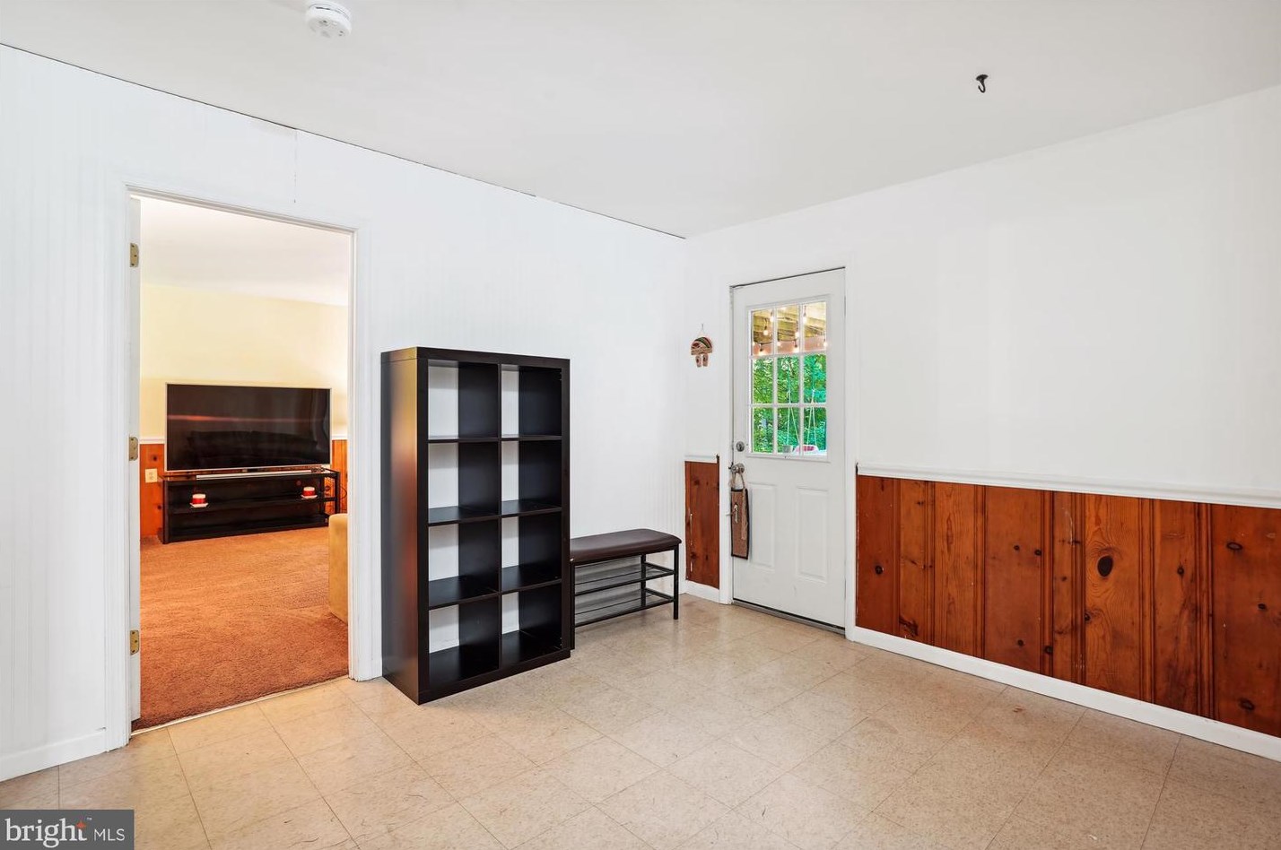 1213 Ednor Rd, Silver Spring MD 20905-5136 exterior