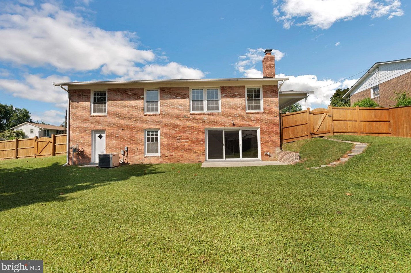 1 Appleby Ct, Silver Spring MD exterior