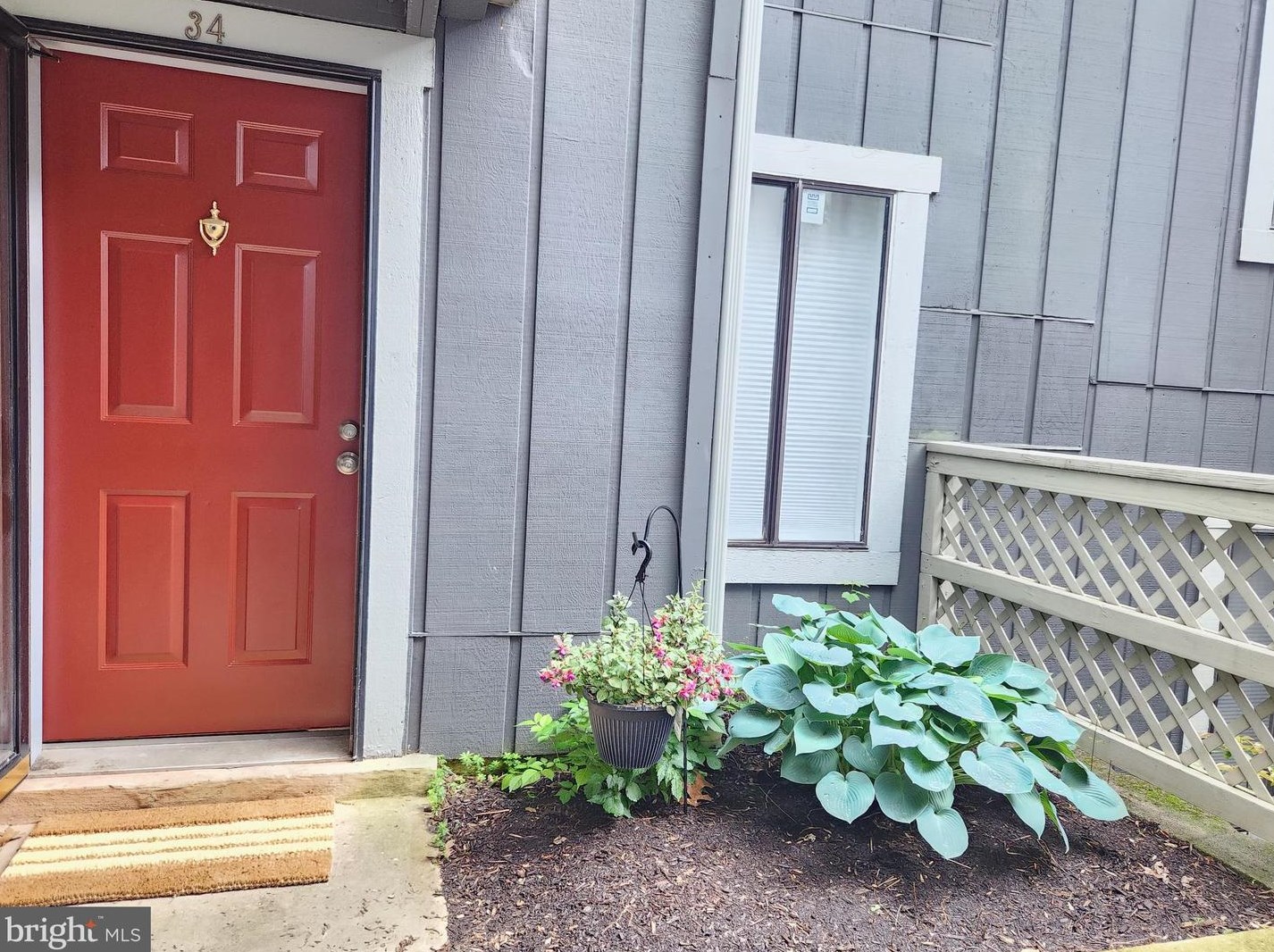 34 Windbrooke Cir, Gaithersburg, MD 20879-3249