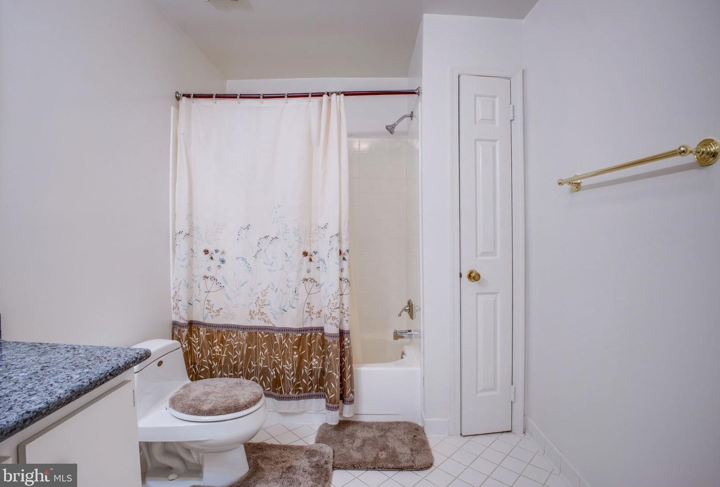 433 Bonifant Rd, Silver Spring MD 20905-5950 exterior