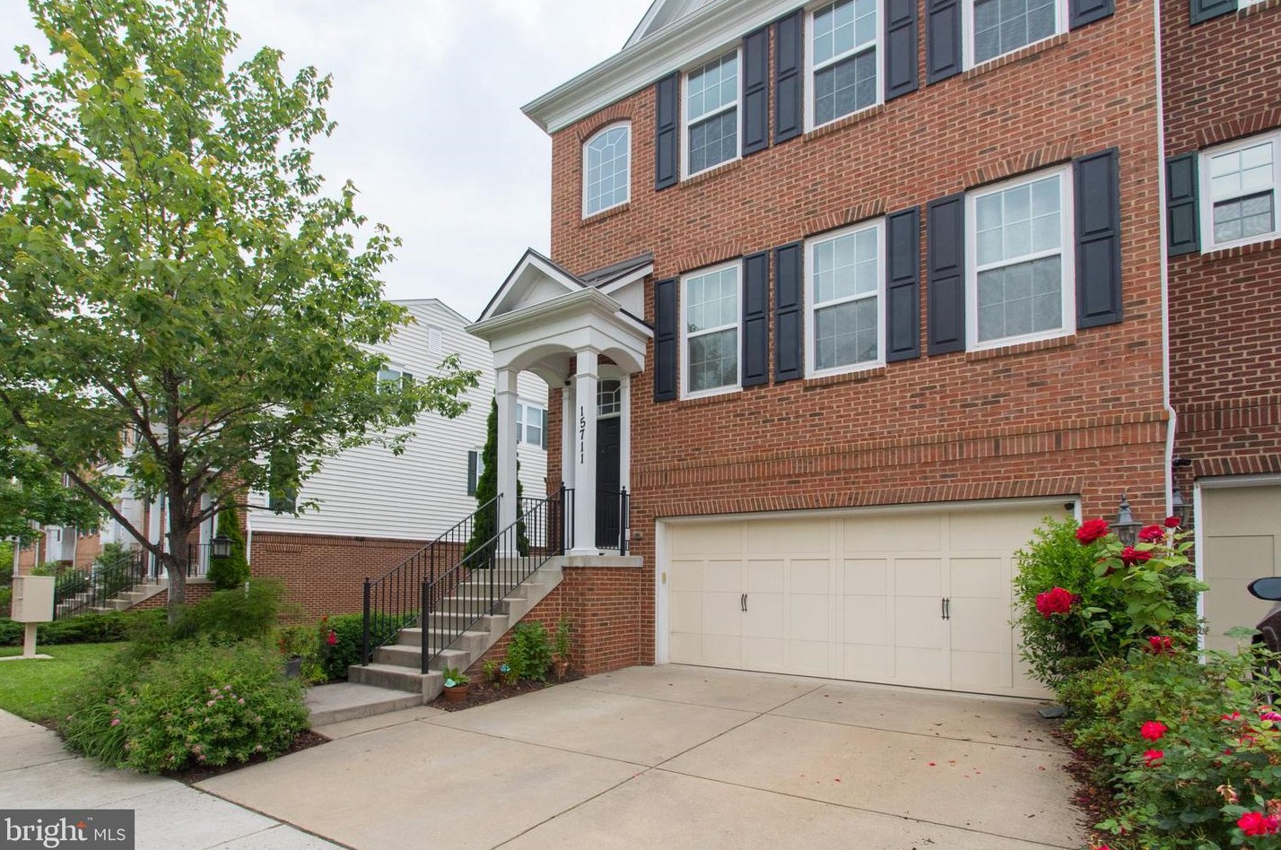 15711 Quince Trace Ter, Gaithersburg MD  20878-2287 exterior