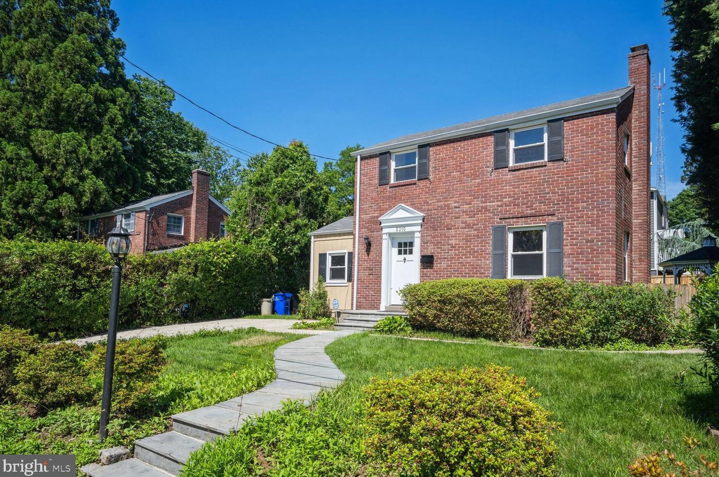 5310 Ventnor Rd, Bethesda, MD 20816