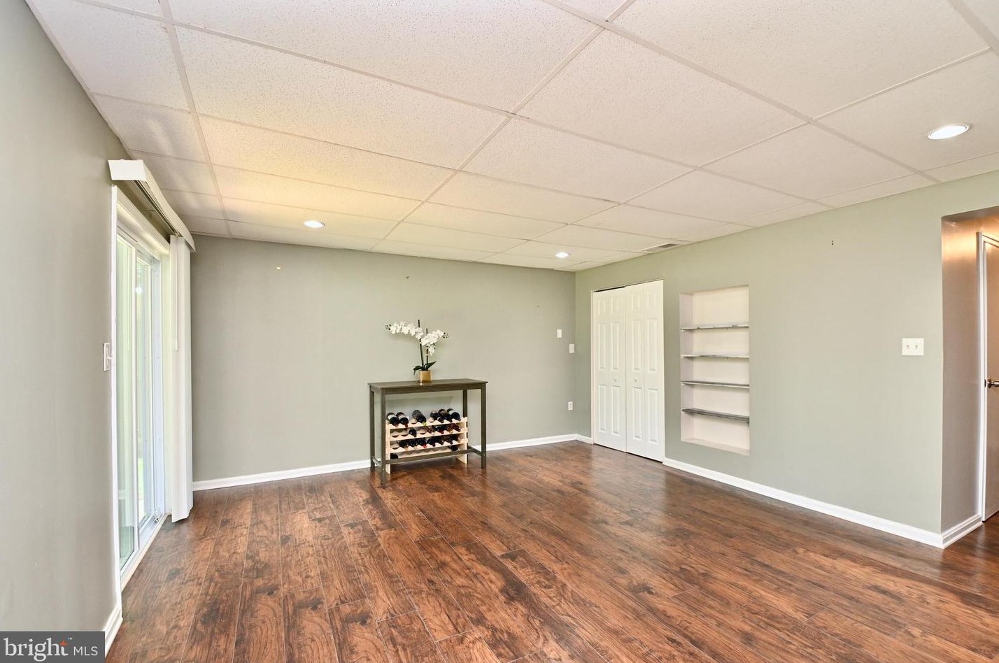 16 Capricorn Ct, Rockville MD 20855-2567 exterior