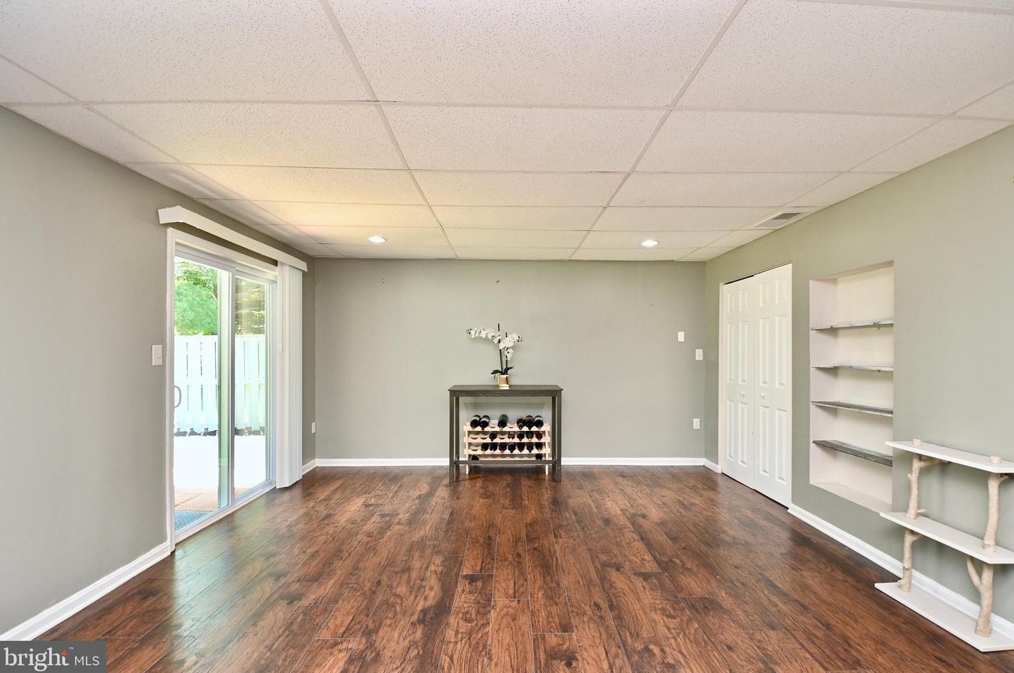 16 Capricorn Ct, Rockville MD 20855-2567 exterior