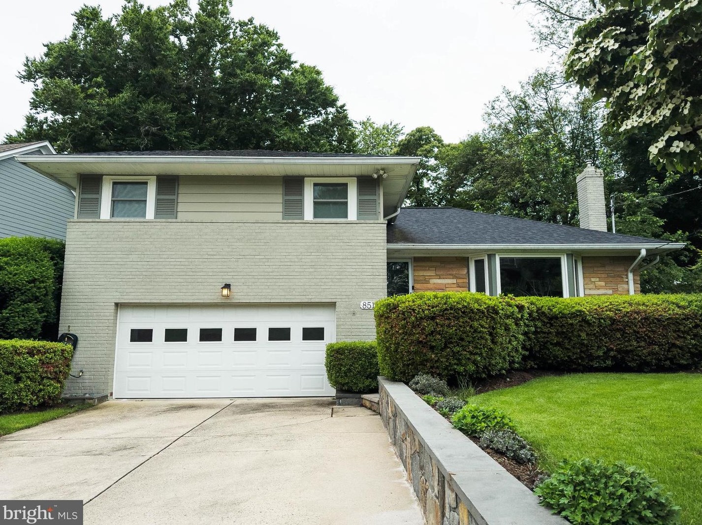 8510 Pelham Rd, Bethesda, MD 20817