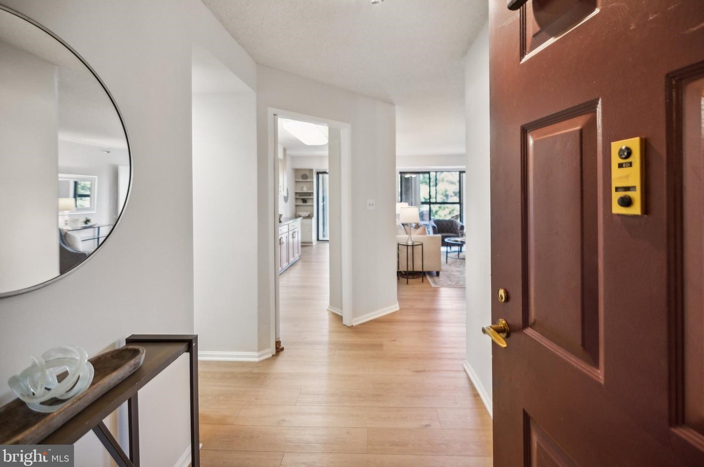 15107 Interlachen Dr #601, Silver Spring, MD 20906
