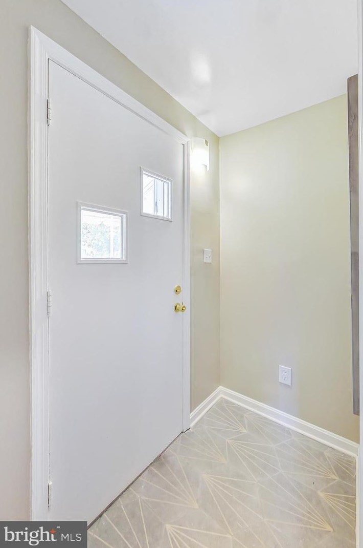 10118 Mckenney Ave, Silver Spring MD  20902-5130 exterior