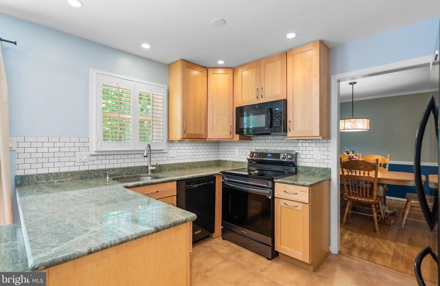 13000 Greenstone Ct, Silver Spring MD exterior