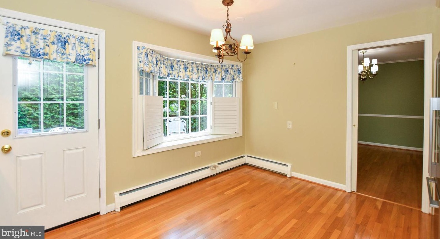 11801 Renick Ln, Silver Spring MD 20904-2871 exterior