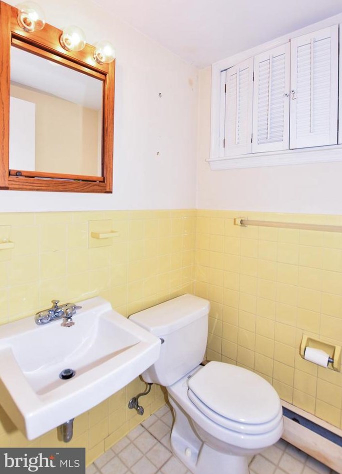 11801 Renick Ln, Silver Spring MD 20904-2871 exterior