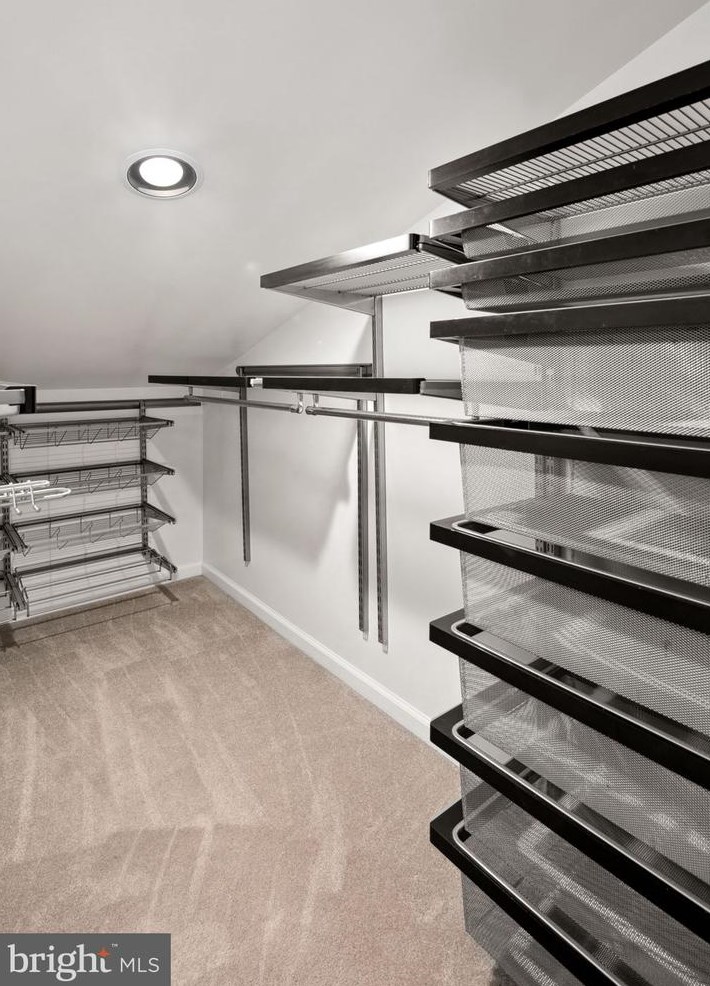 2304 Mcauliffe Dr, Rockville MD 20851-1550 exterior