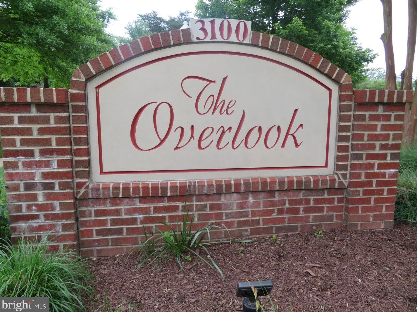 3100 N Leisure World Blvd #823, Silver Spring, MD 20906