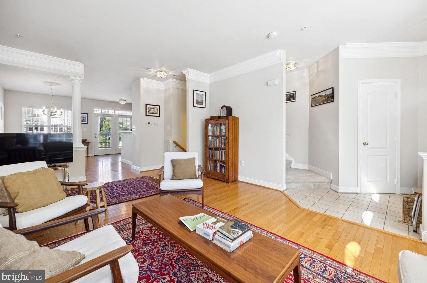 910 Havencrest St, Rockville MD 20850-6086 exterior