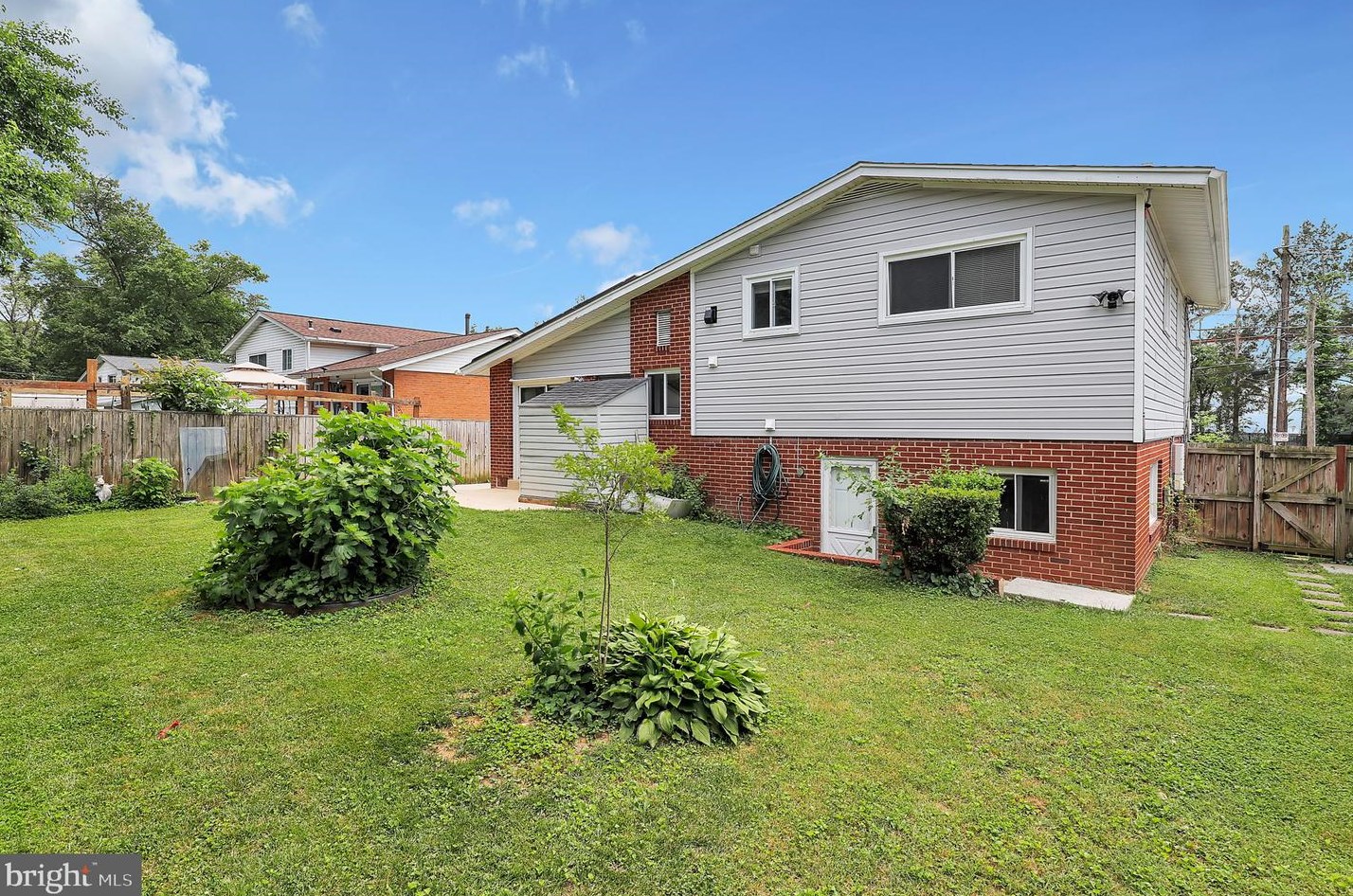 4105 Colie Dr, Silver Spring MD 20906-4475 exterior