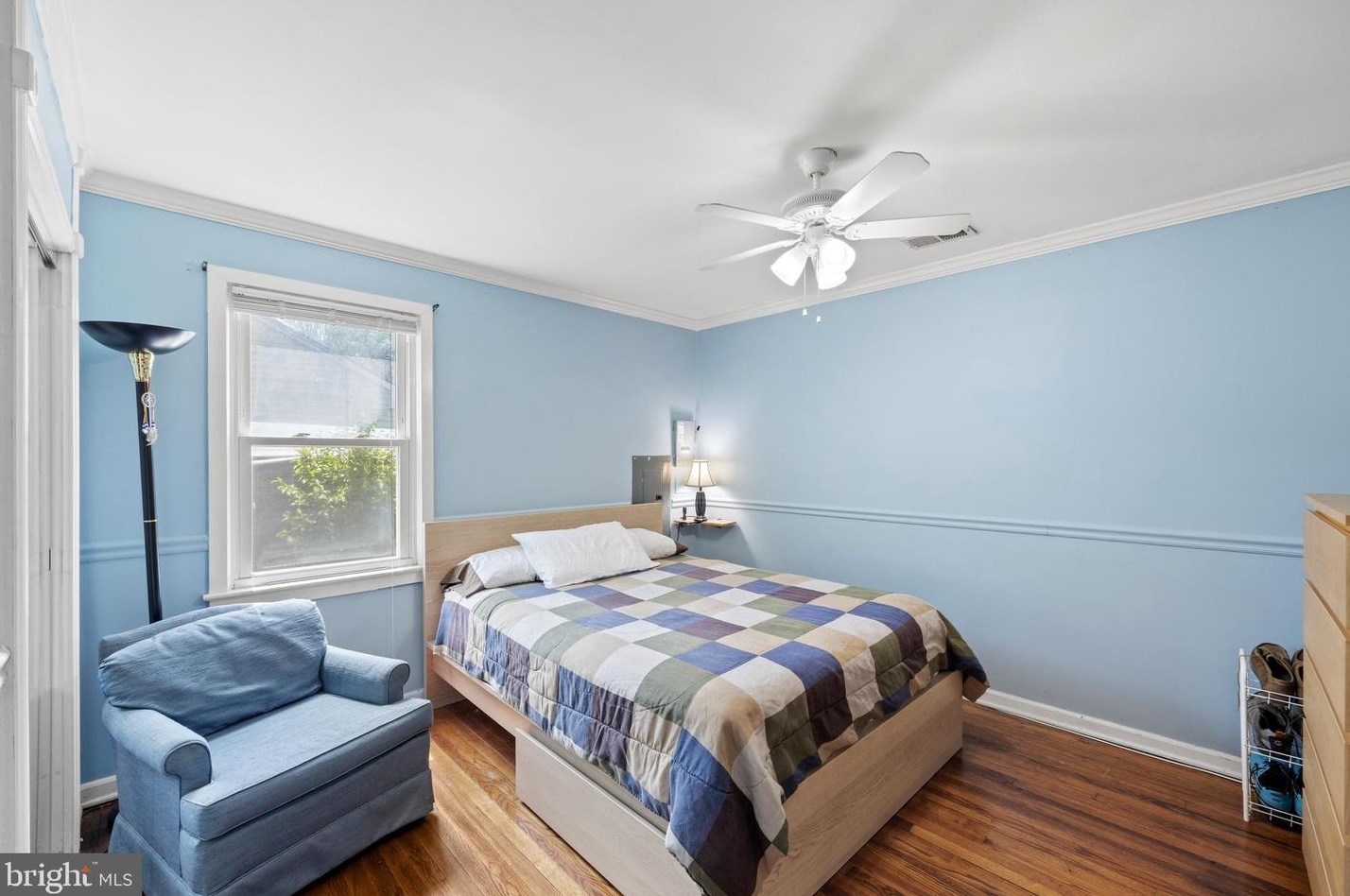 1127 Lewis Ave, Rockville MD 20851-2330 exterior