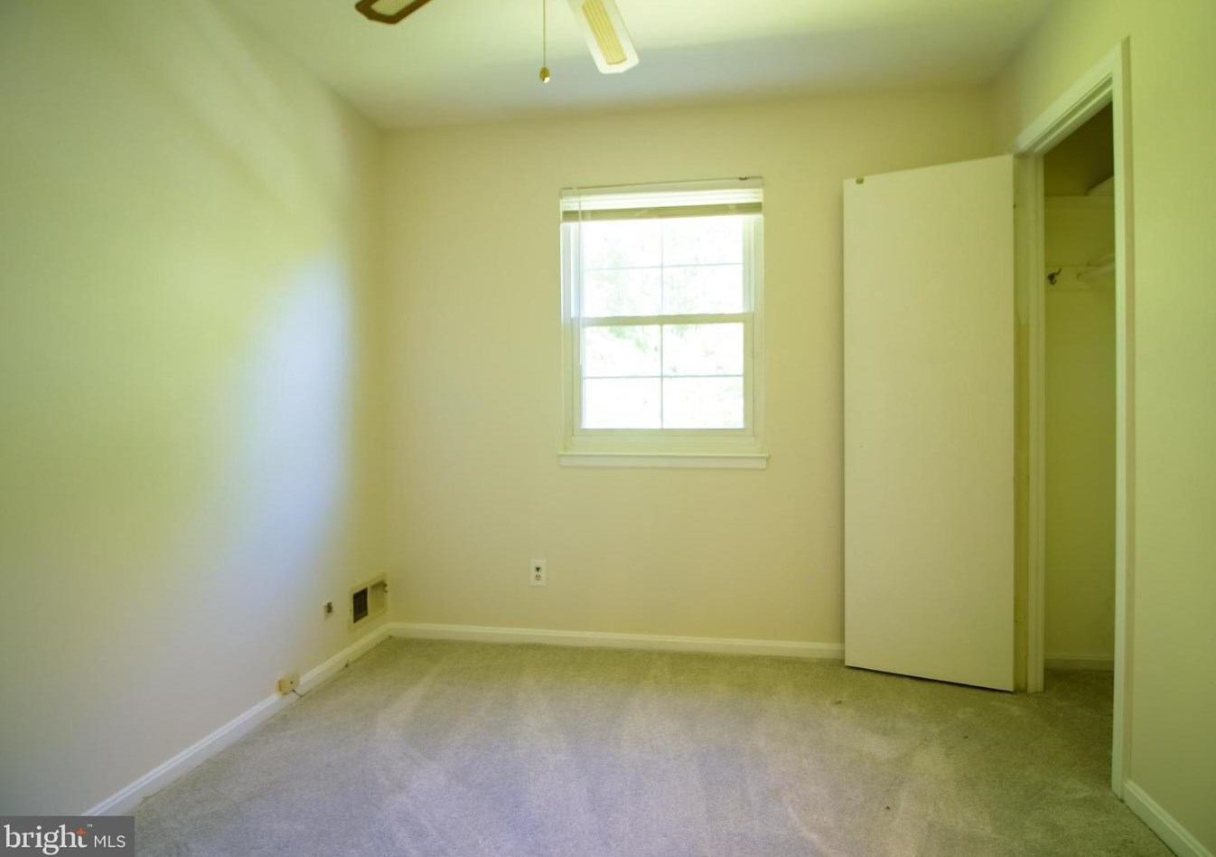 1820 Middlevale Ter, Silver Spring MD 20906-3350 exterior