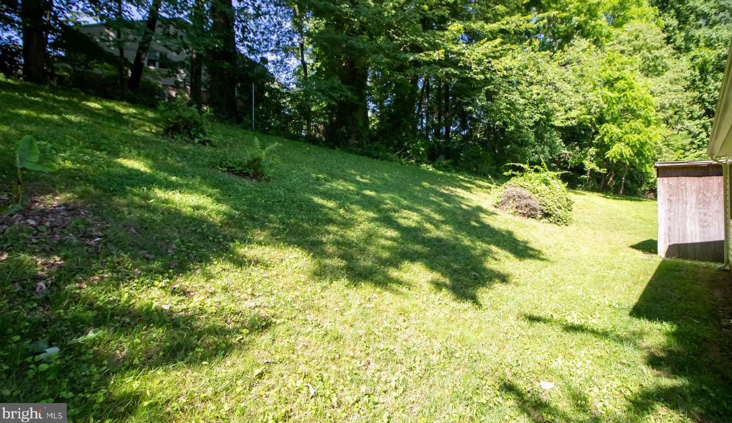 1820 Middlevale Ter, Silver Spring MD 20906-3350 exterior