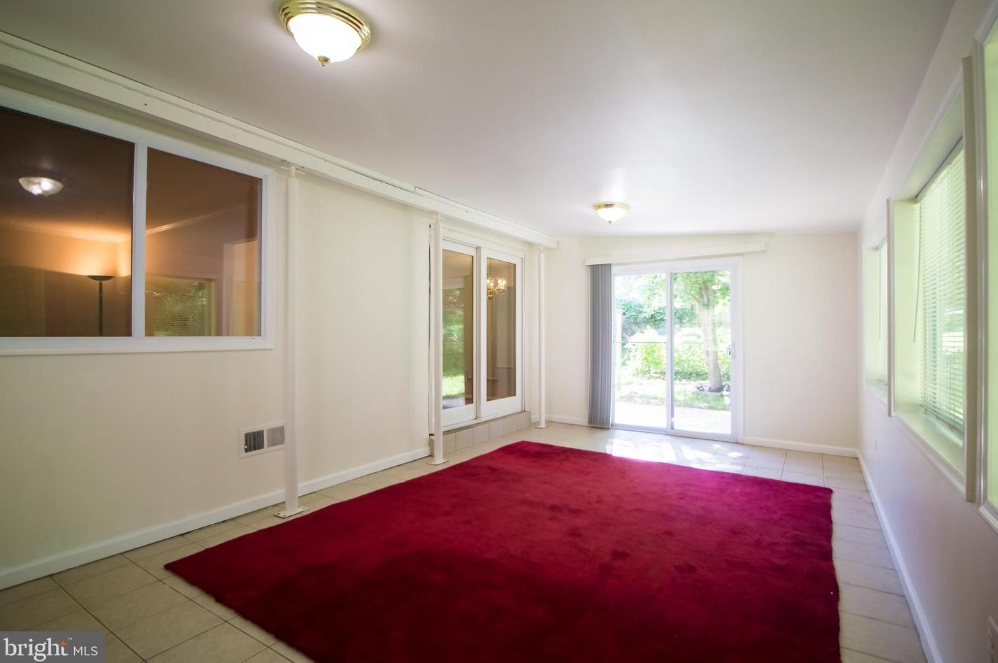 1820 Middlevale Ter, Silver Spring MD 20906-3350 exterior